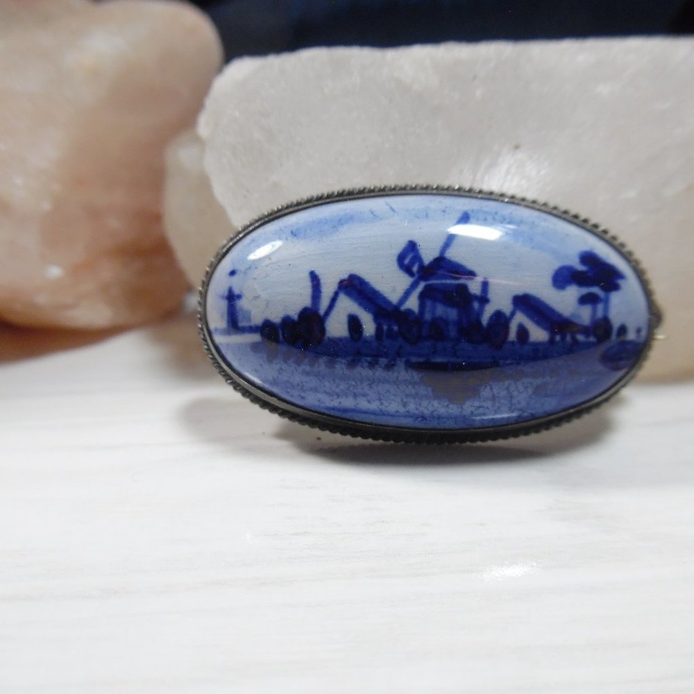 Antique DELPH BROOCH/PIN